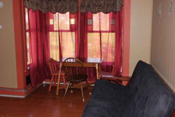 Room 50 of 140