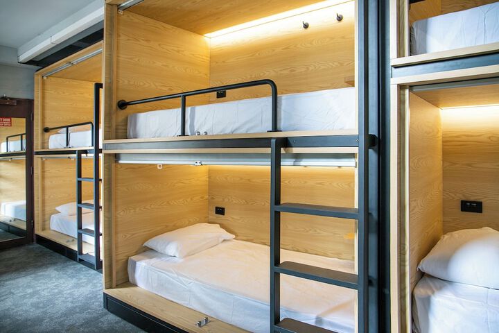 Room 5 of 26