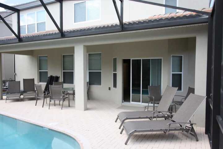 Terrace/Patio 30 of 50