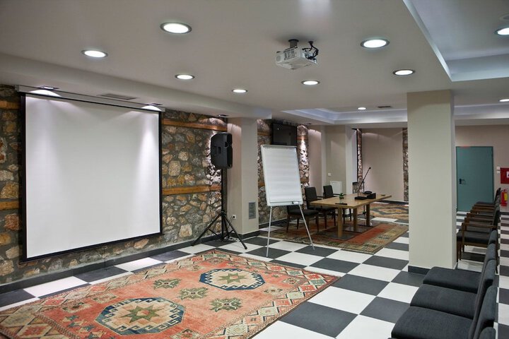 Meeting 18 of 22