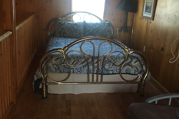 Room 4 of 39
