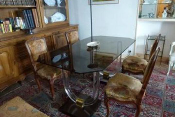 Room 18 of 24