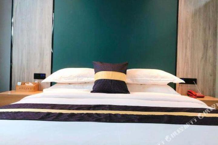 Dihao Bay Hotel (Shenzhen International Convention and Exhibition Center)