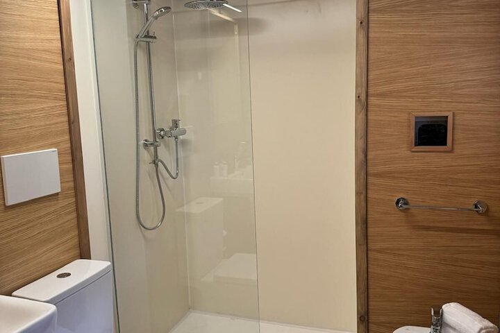 Room 92 of 123