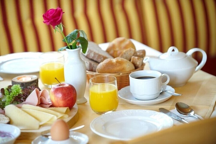 Breakfast/Coffee Service 43 of 47
