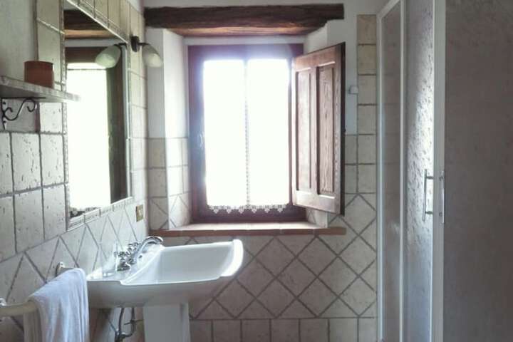 Room 26 of 58