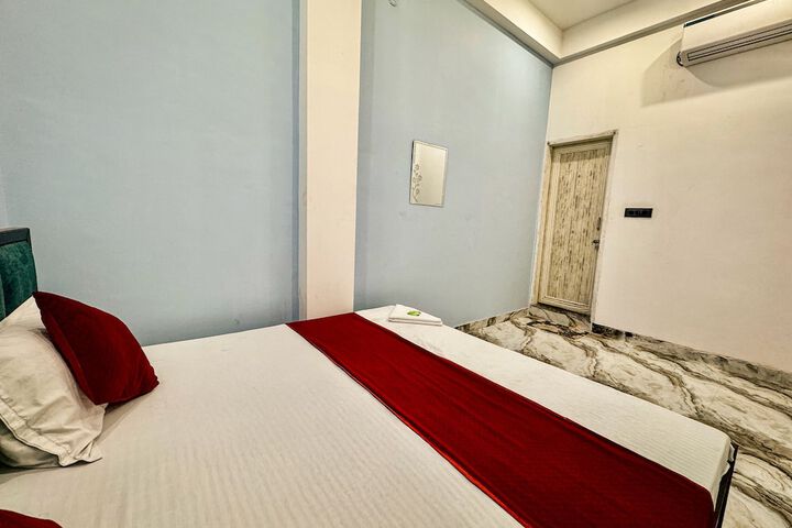 Room 26 of 39