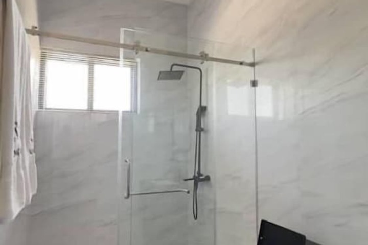 Room 7 of 23