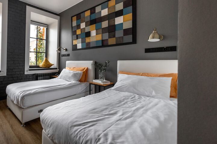 Room 20 of 54
