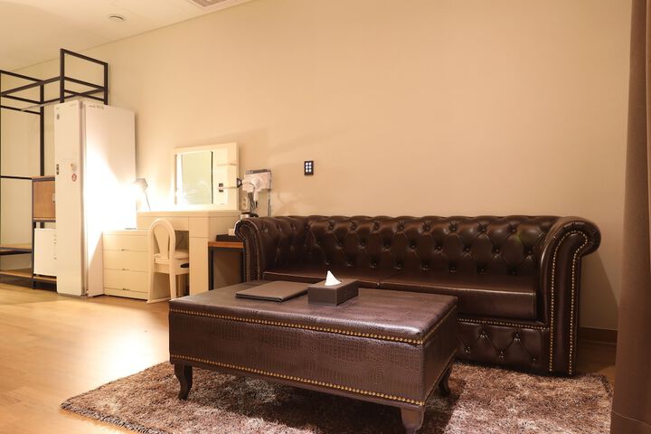 Room 20 of 84