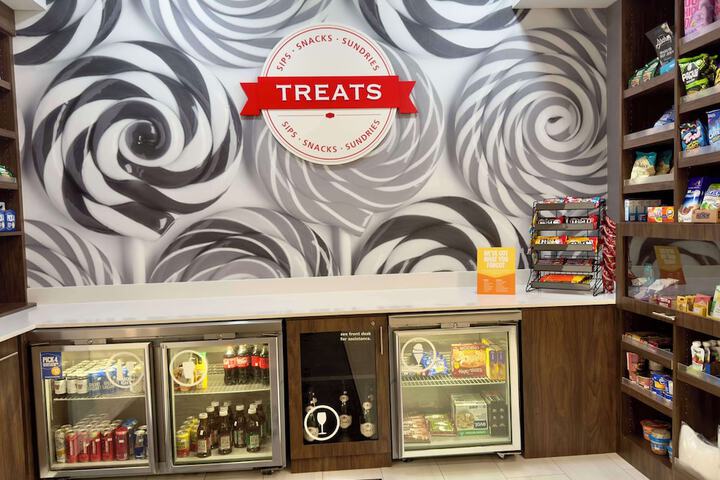 Snack bar