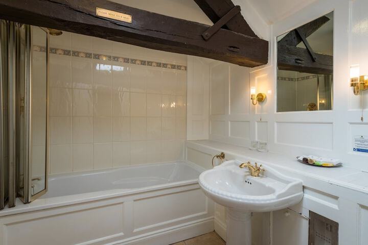Bath Interior