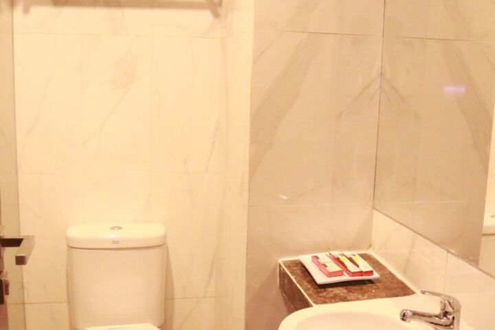 Room 20 of 22