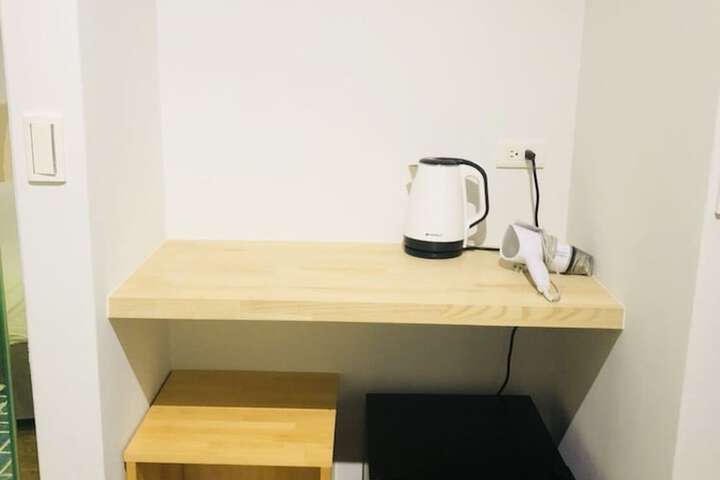 Room 12 of 33