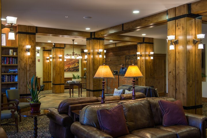 Hotel Interior 4 of 166