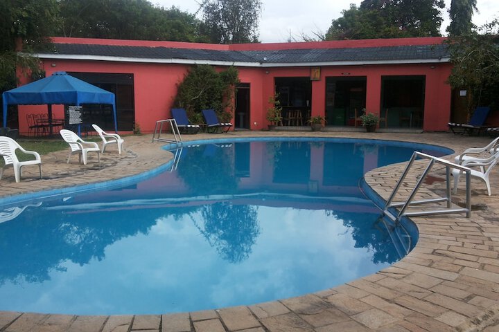 Pool 59 of 115