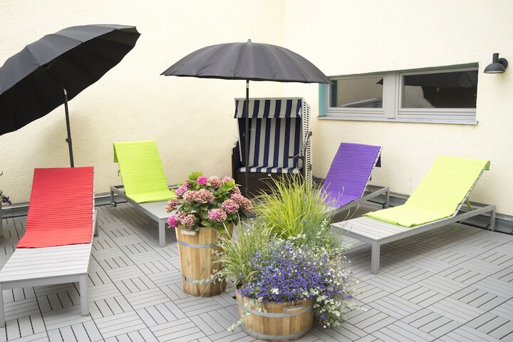 Sundeck 126 of 133