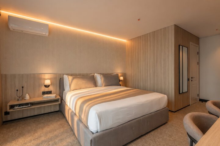 Room 8 of 29