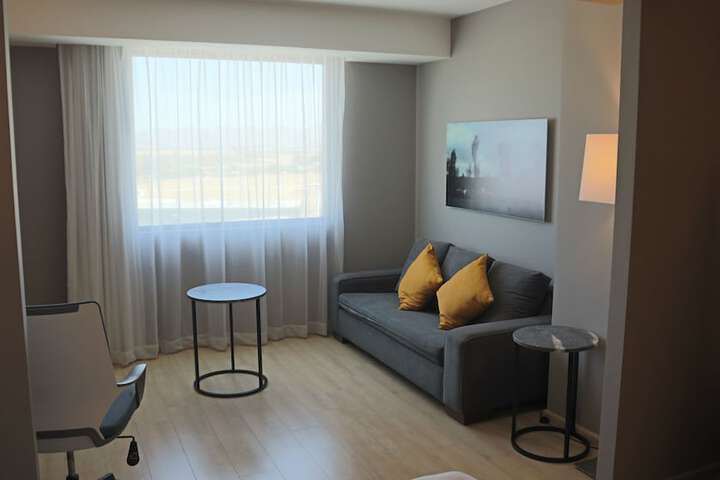 Room 25 of 55