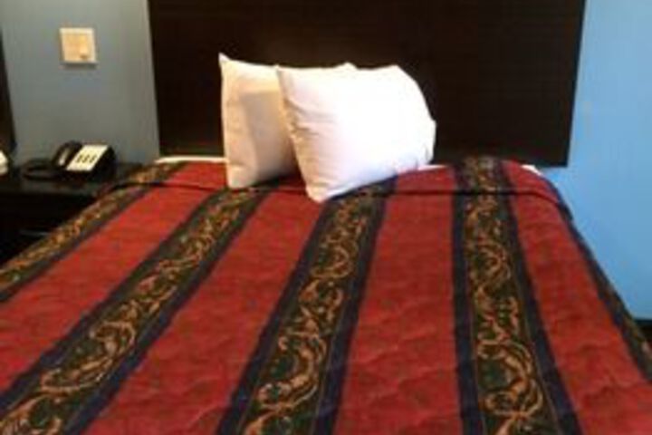 Room 41 of 65