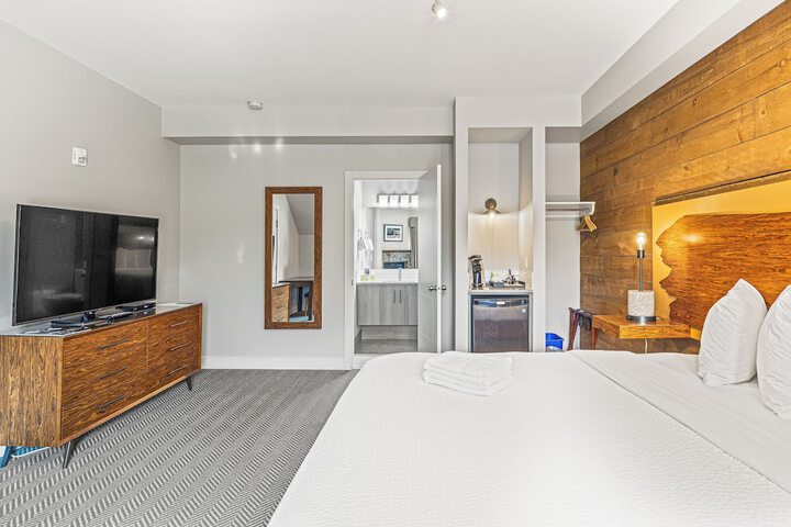 Room 15 of 55