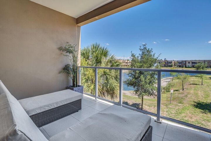 Terrace/Patio 41 of 64