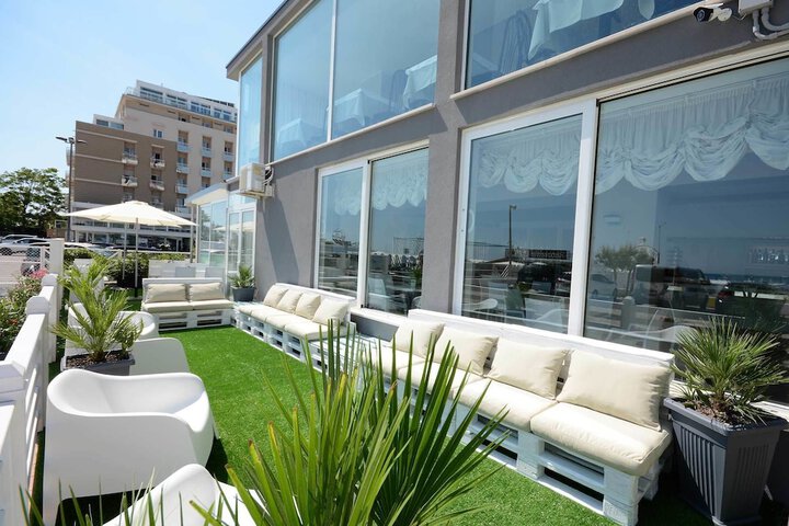 Terrace/Patio 54 of 61