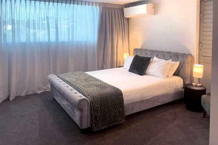 Room 34 of 71
