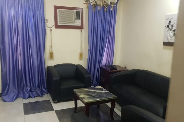 Room 10 of 64