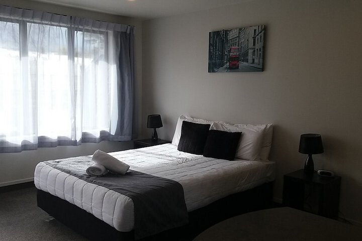 Room 16 of 133