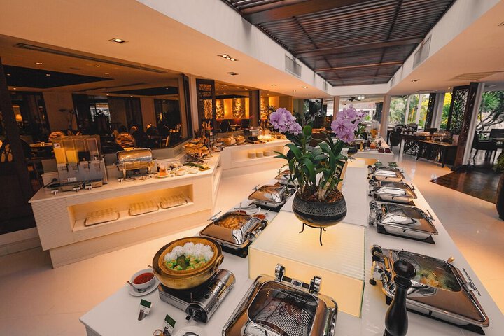 Dining 124 of 151