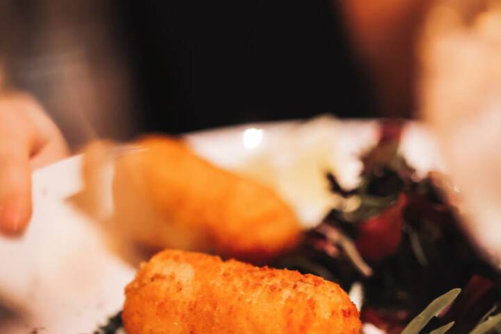 Dining 58 of 76