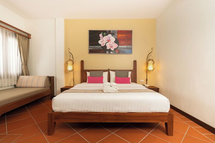 Room 28 of 123