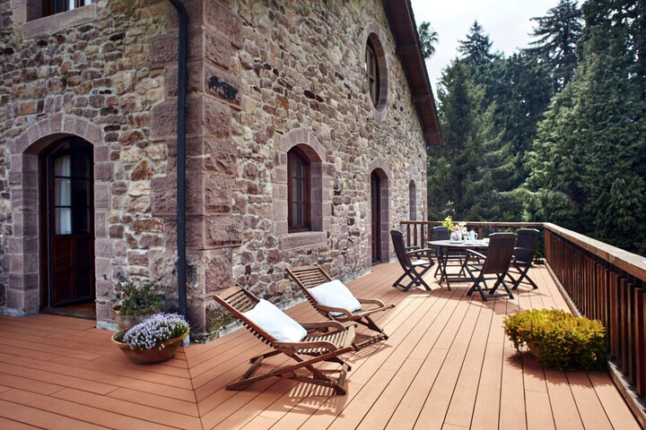 Terrace/Patio 16 of 61