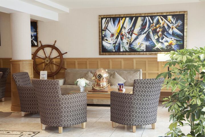 Lobby Entry