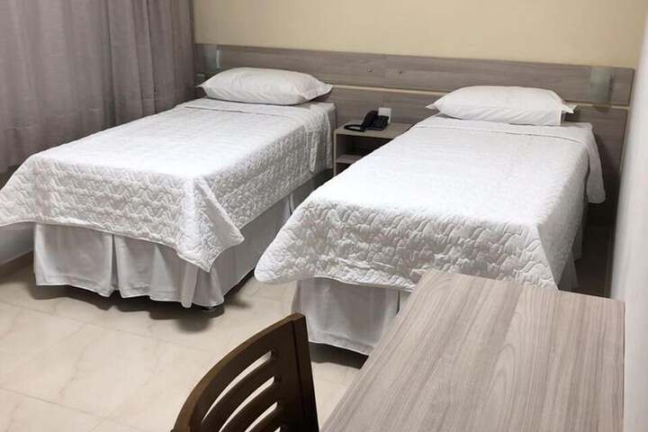 Room 19 of 54