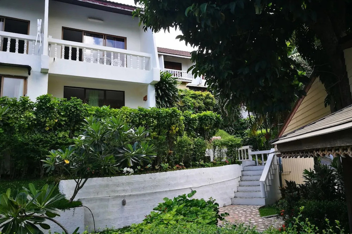 Karon Bungalow