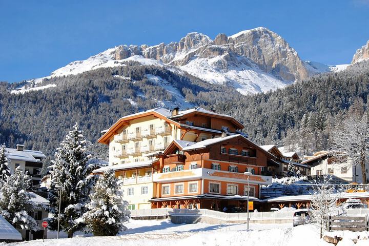 Dolasilla Park Hotel in San Giovanni di Fassa