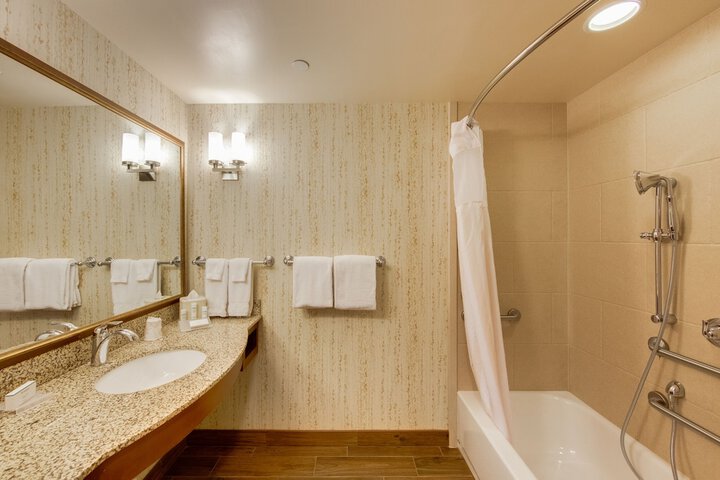 Bathroom shower