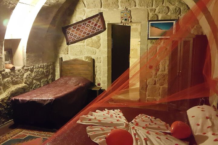 Room 25 of 486