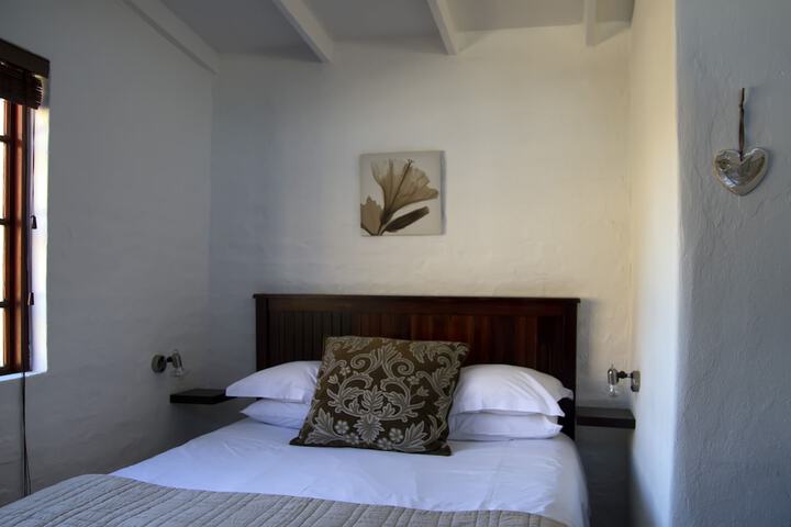 Room 12 of 61