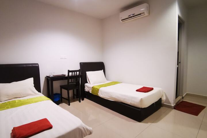 Room 21 of 59