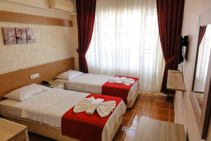 Room 15 of 61