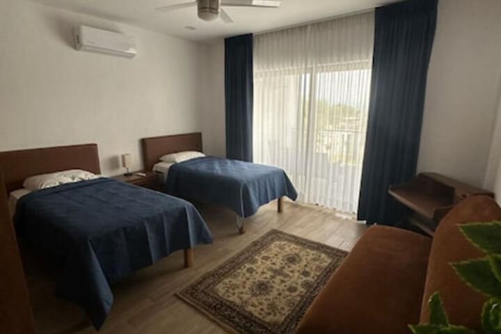 Room 13 of 60