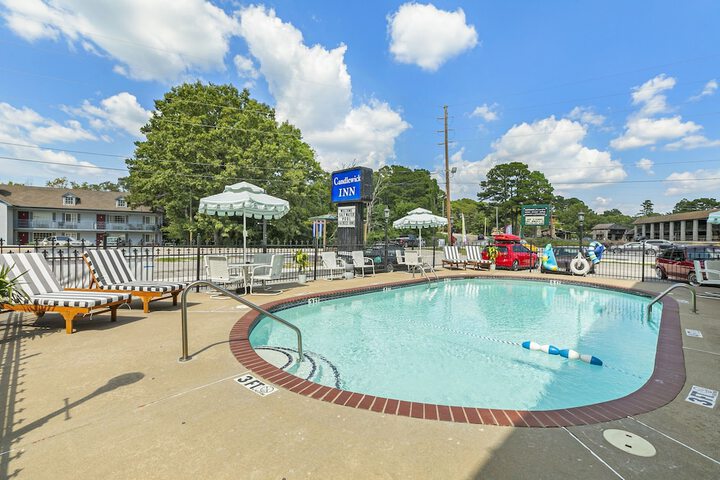 Pool 99 of 115