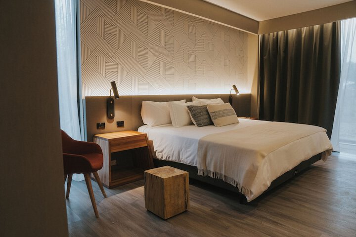 Room 18 of 44
