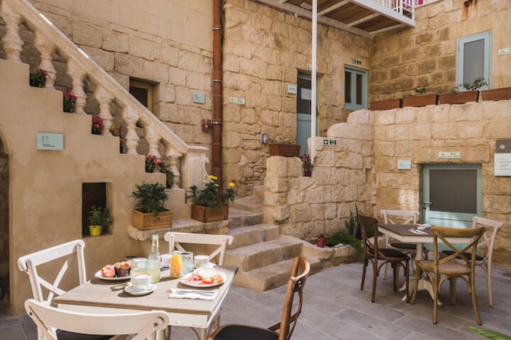 Talbot and Bons Boutique Bed & Breakfast