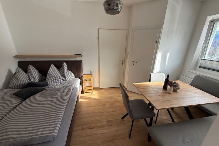Room 8 of 44