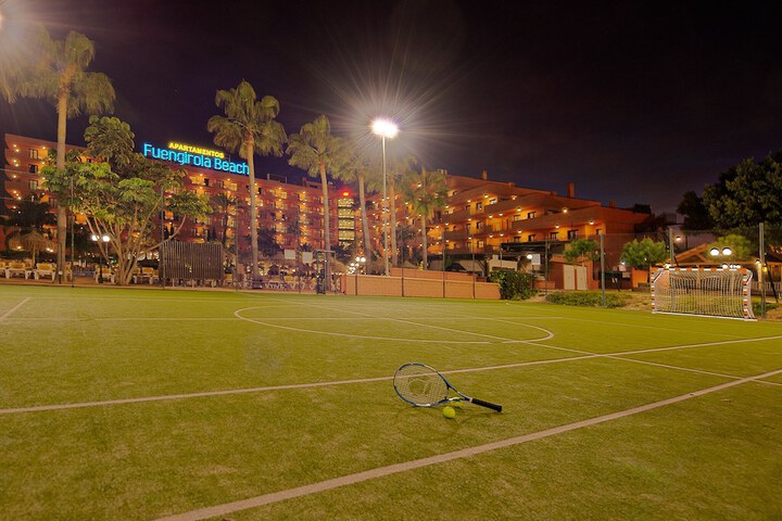 Tennis court
