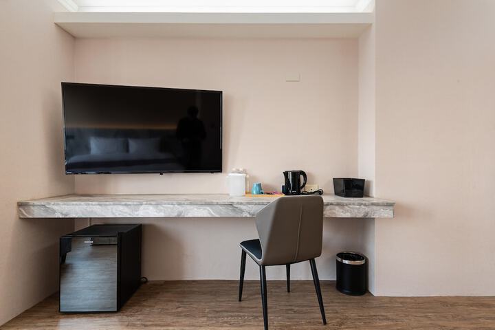 Room 15 of 92